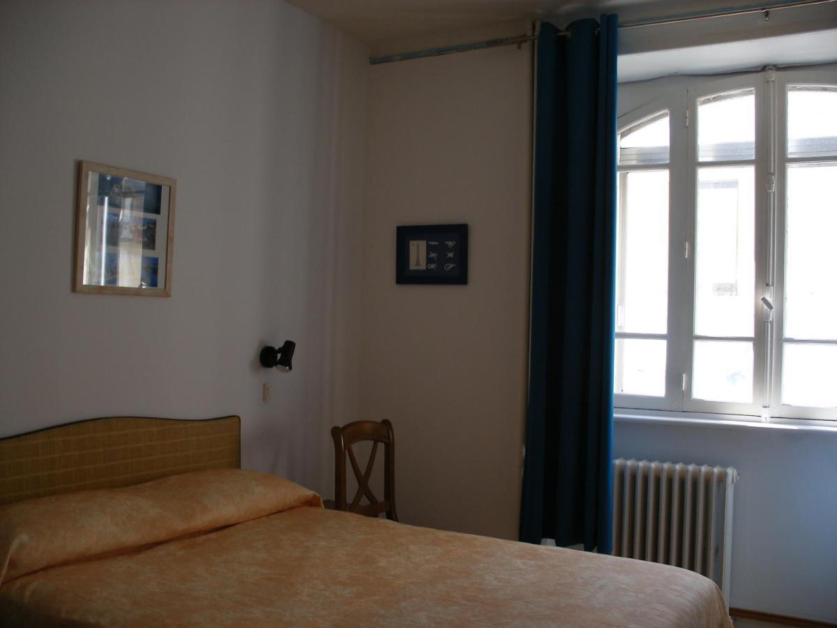 Hôtel Modern Concarneau Buitenkant foto