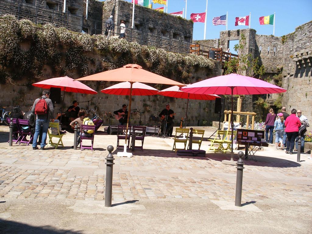 Hôtel Modern Concarneau Buitenkant foto
