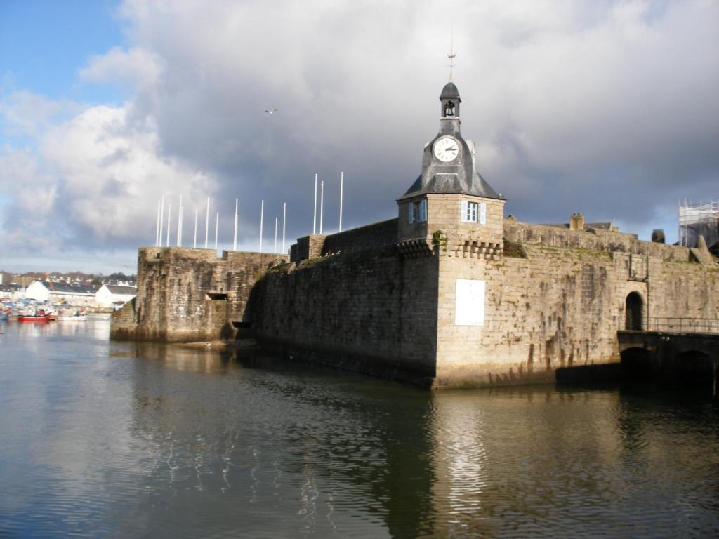 Hôtel Modern Concarneau Buitenkant foto