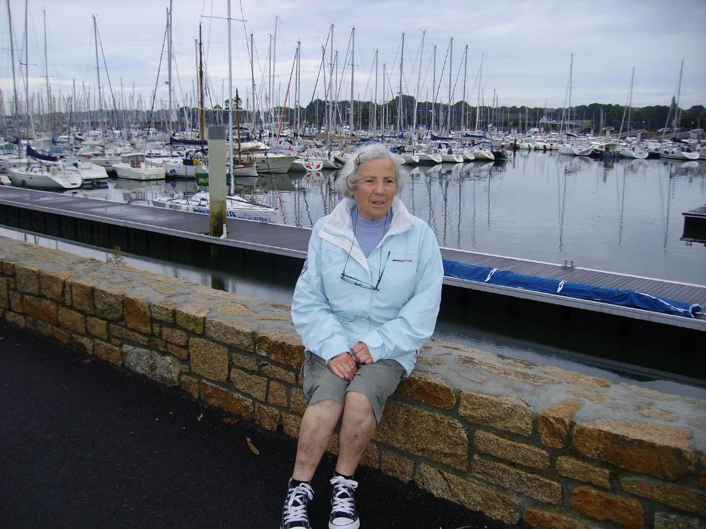 Hôtel Modern Concarneau Buitenkant foto